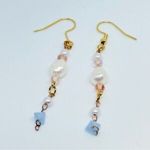 Elegant Gold and Freshwater Pearl Drop Earrings